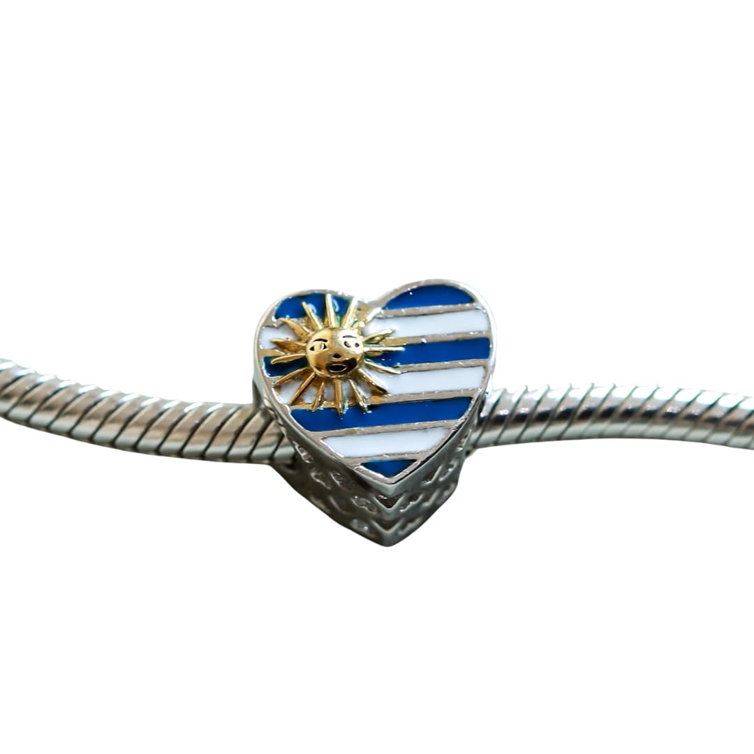 Charm Corazón Uruguay