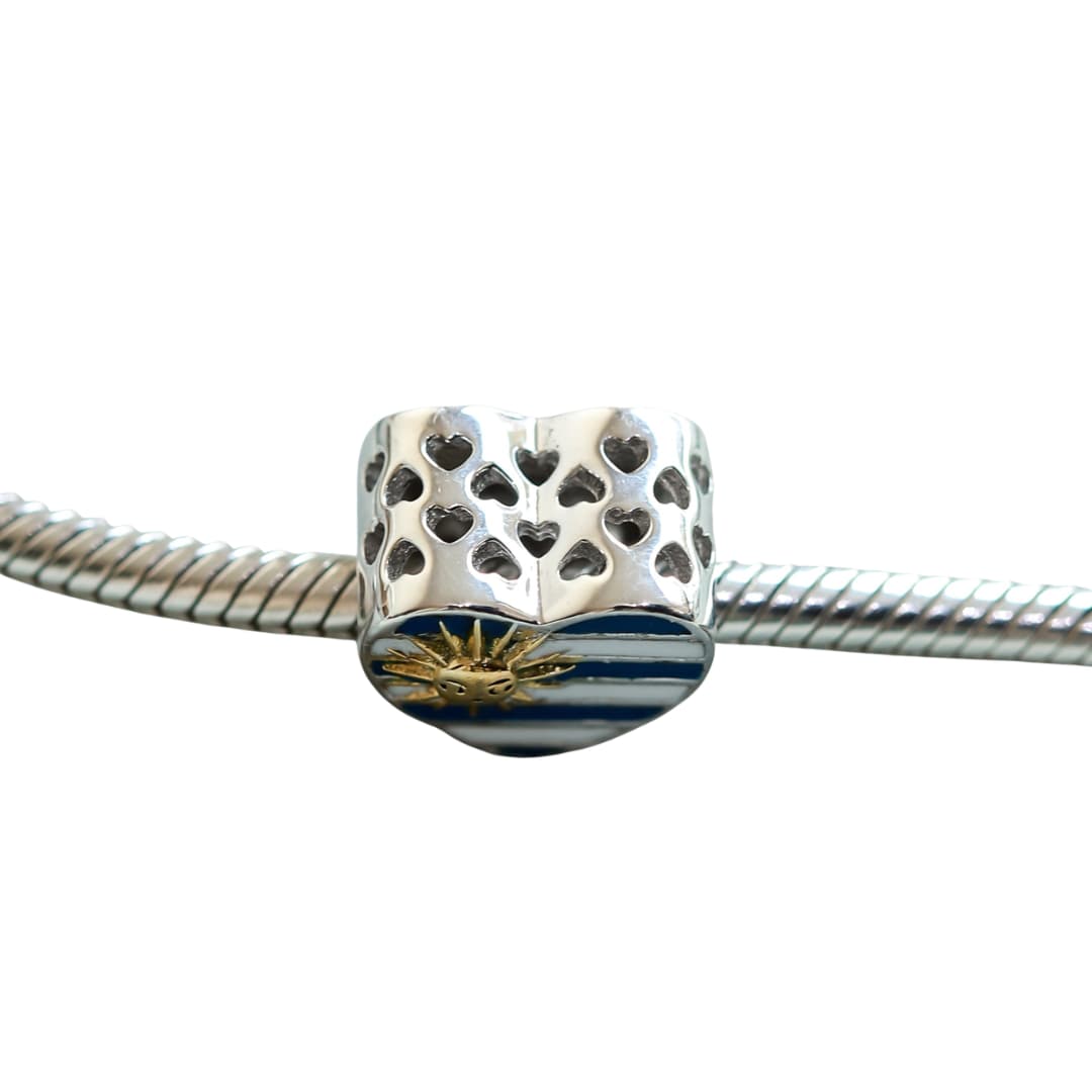 Charm Corazón Uruguay