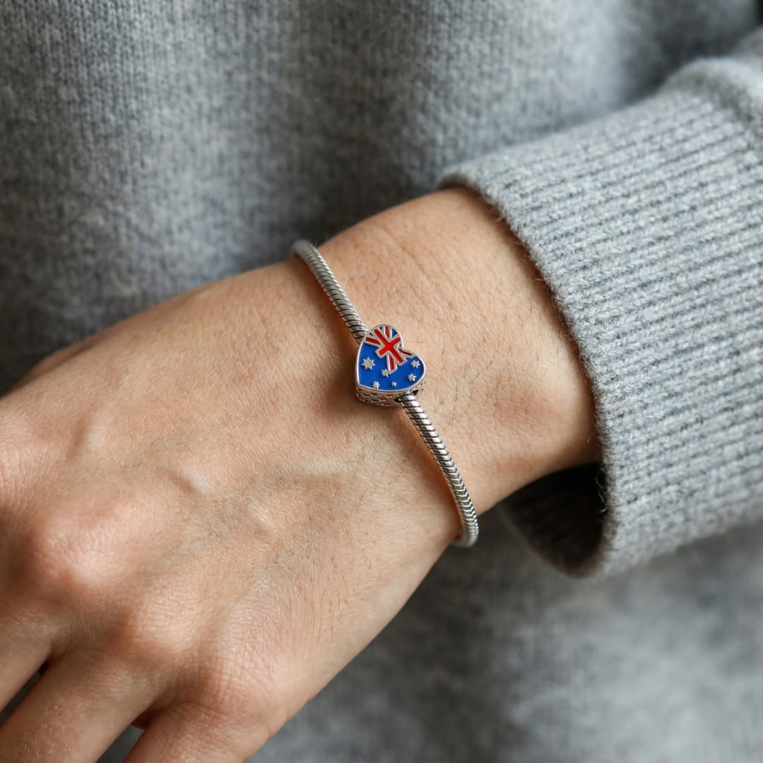 Charm Corazón Australia