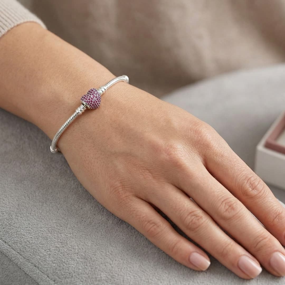 Charm Corazón Rosado Brillante