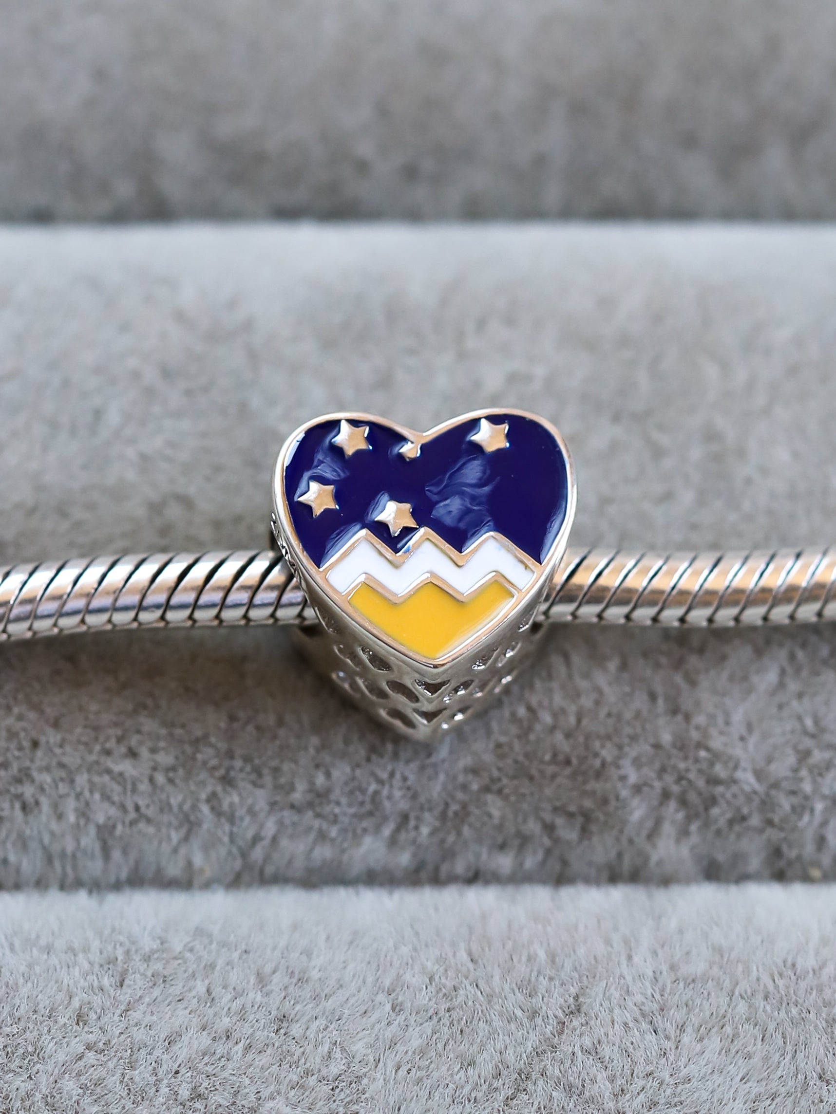 Charm Corazón Magallanes