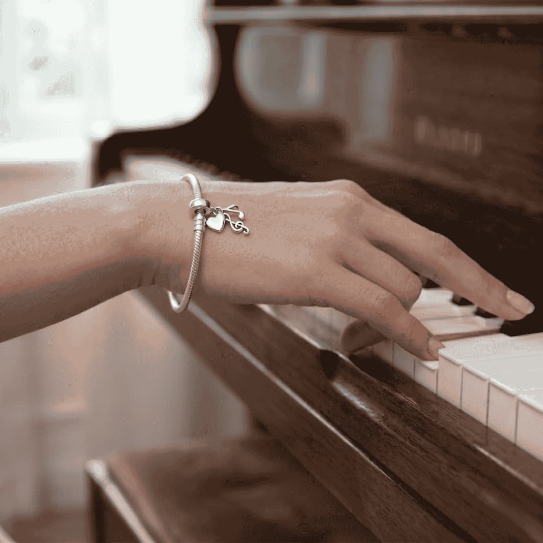 Notas musicales Plateadas