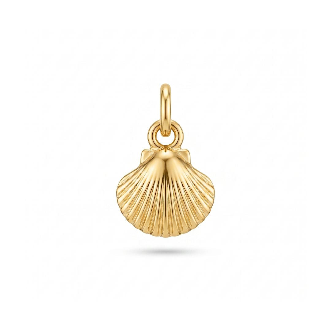 Charm mini concha dorada