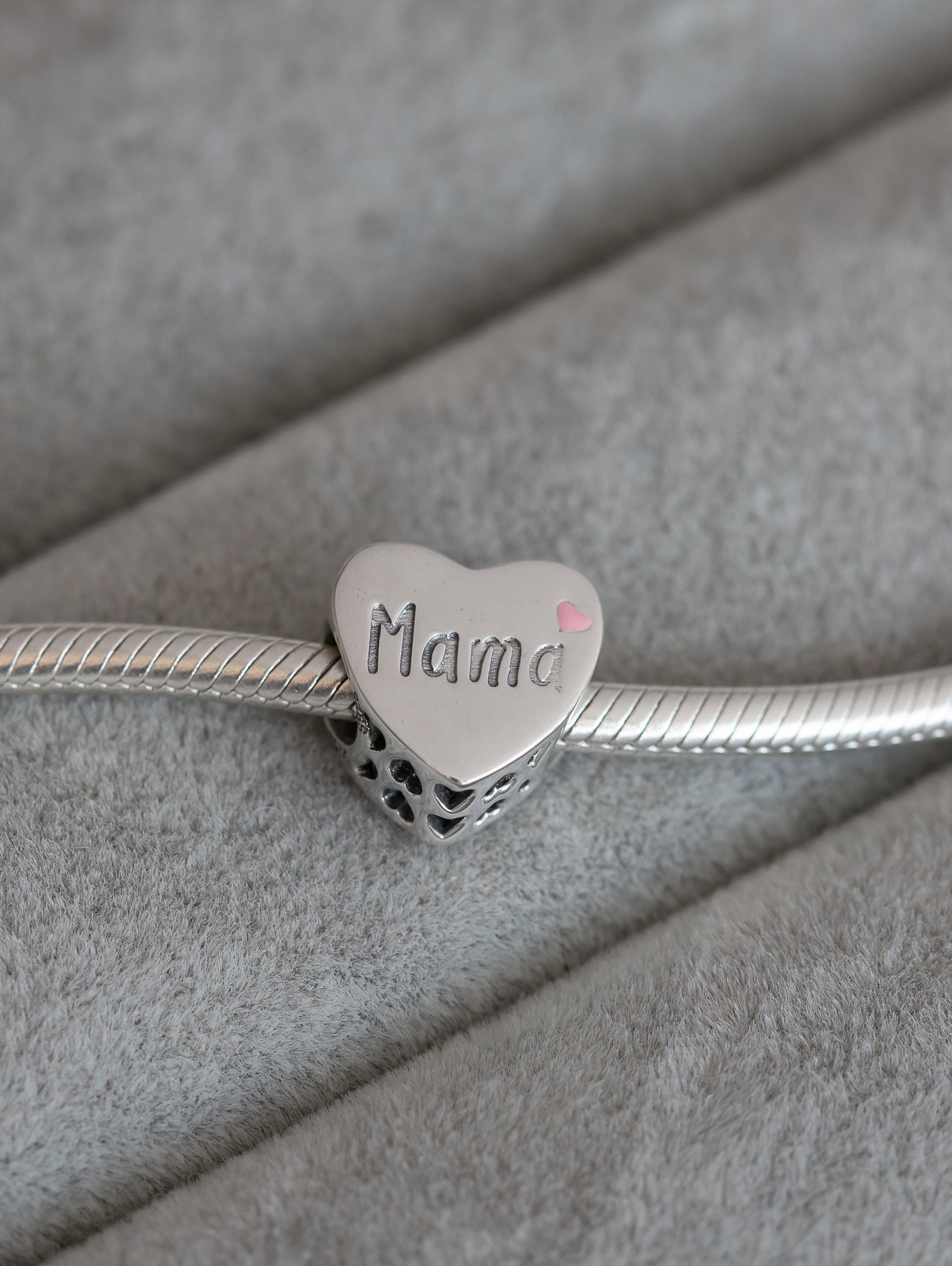 Charm Corazón Mamá