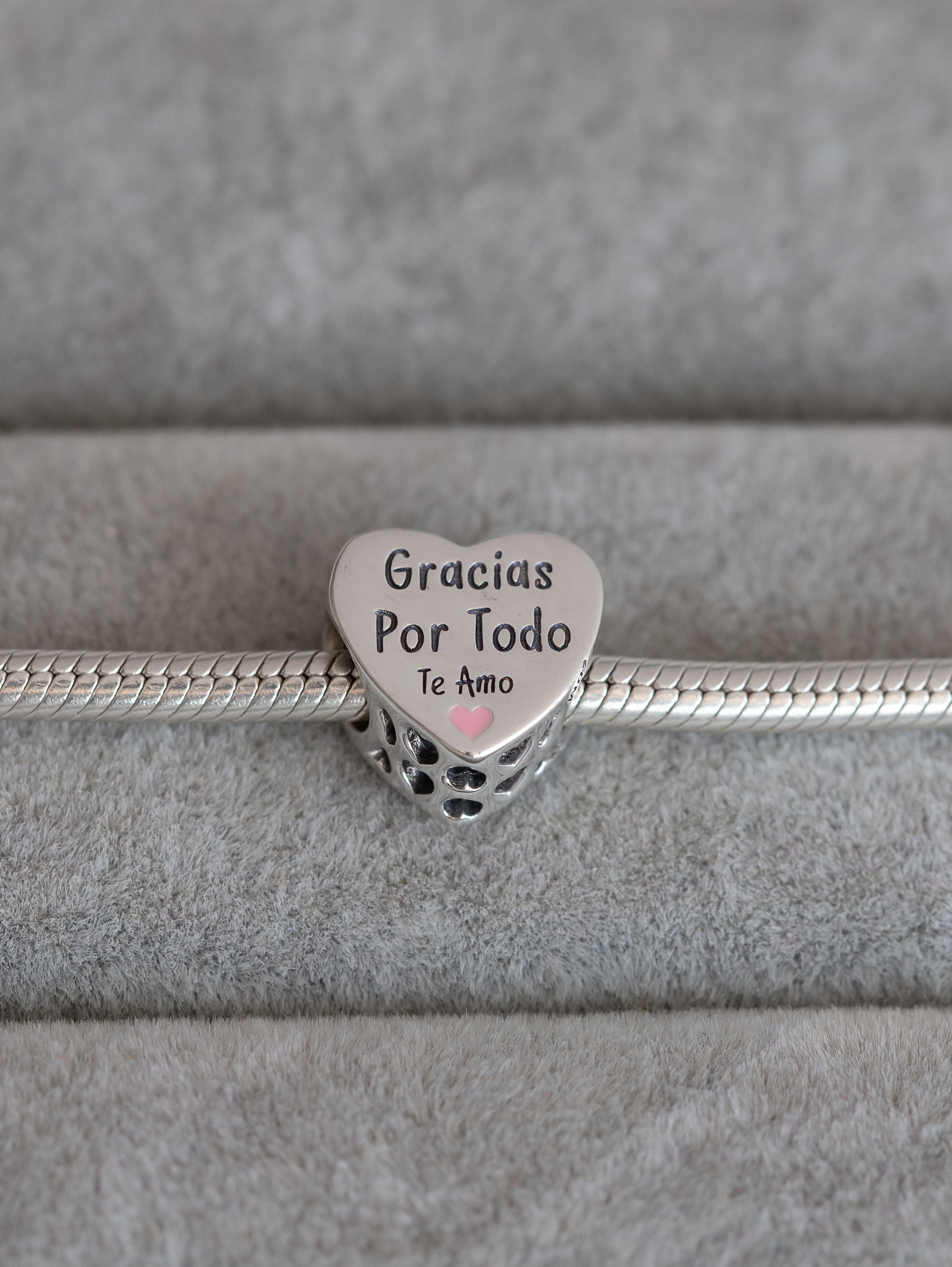 Charm Corazón Mamá