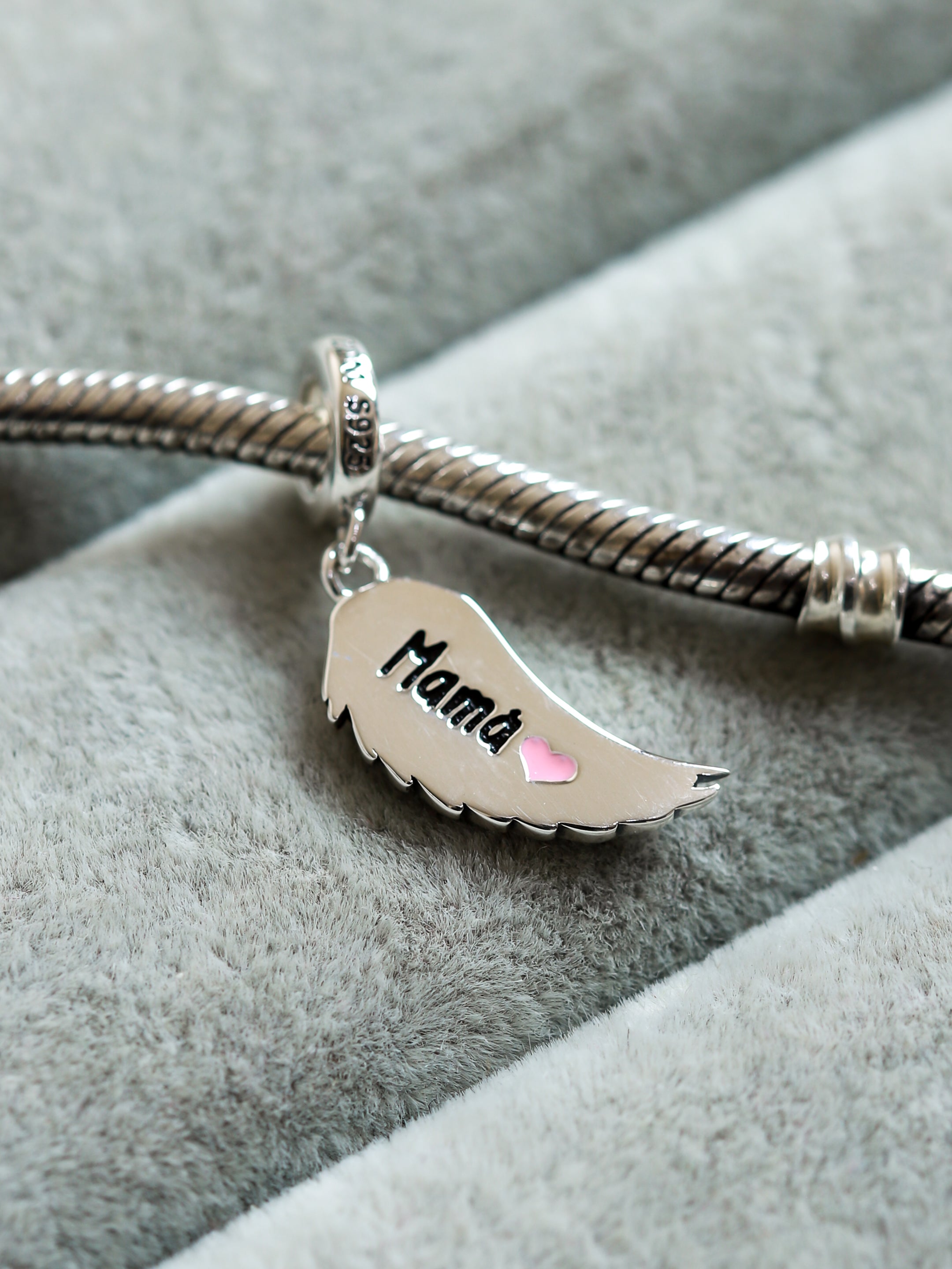 Charm Alas de Ángel Mamá