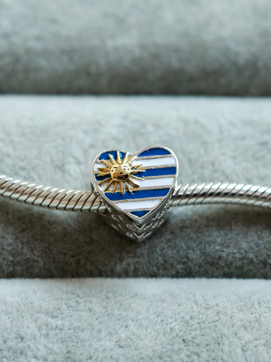 Charm Corazón Uruguay