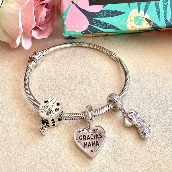 Charm Mamá y sus Bebés