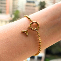 Con pulsera