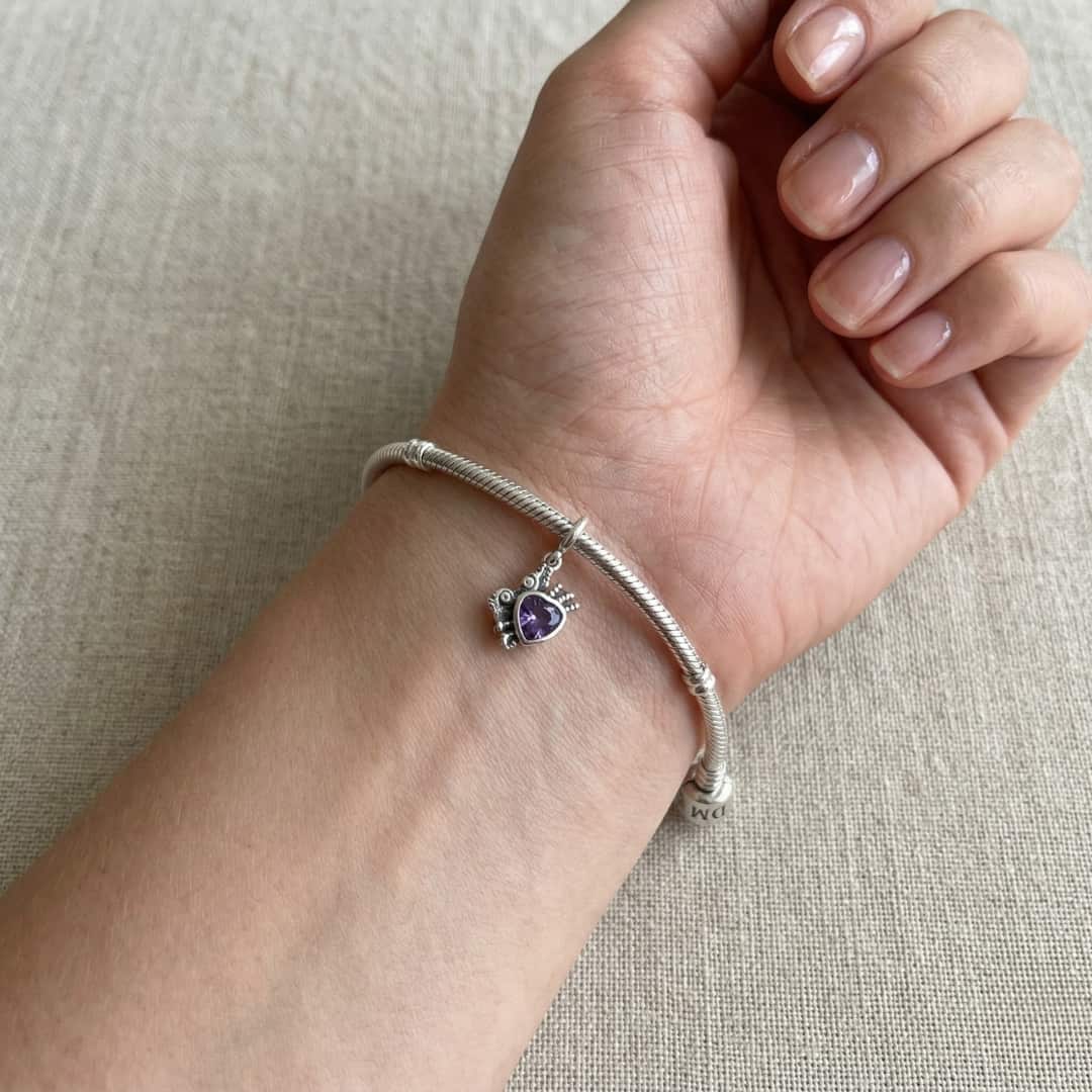 Charm Cangrejito Morado Brillante
