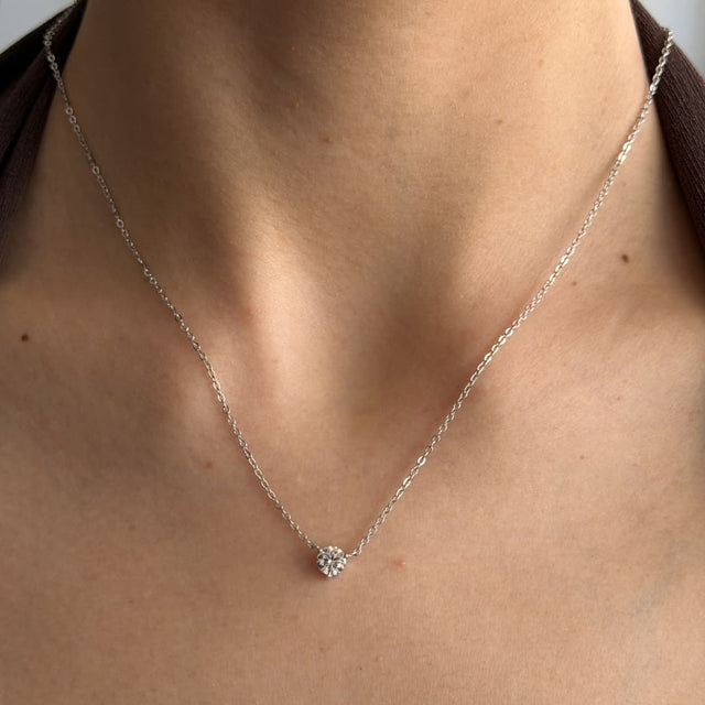 Collar Punto de Luz de Plata 925