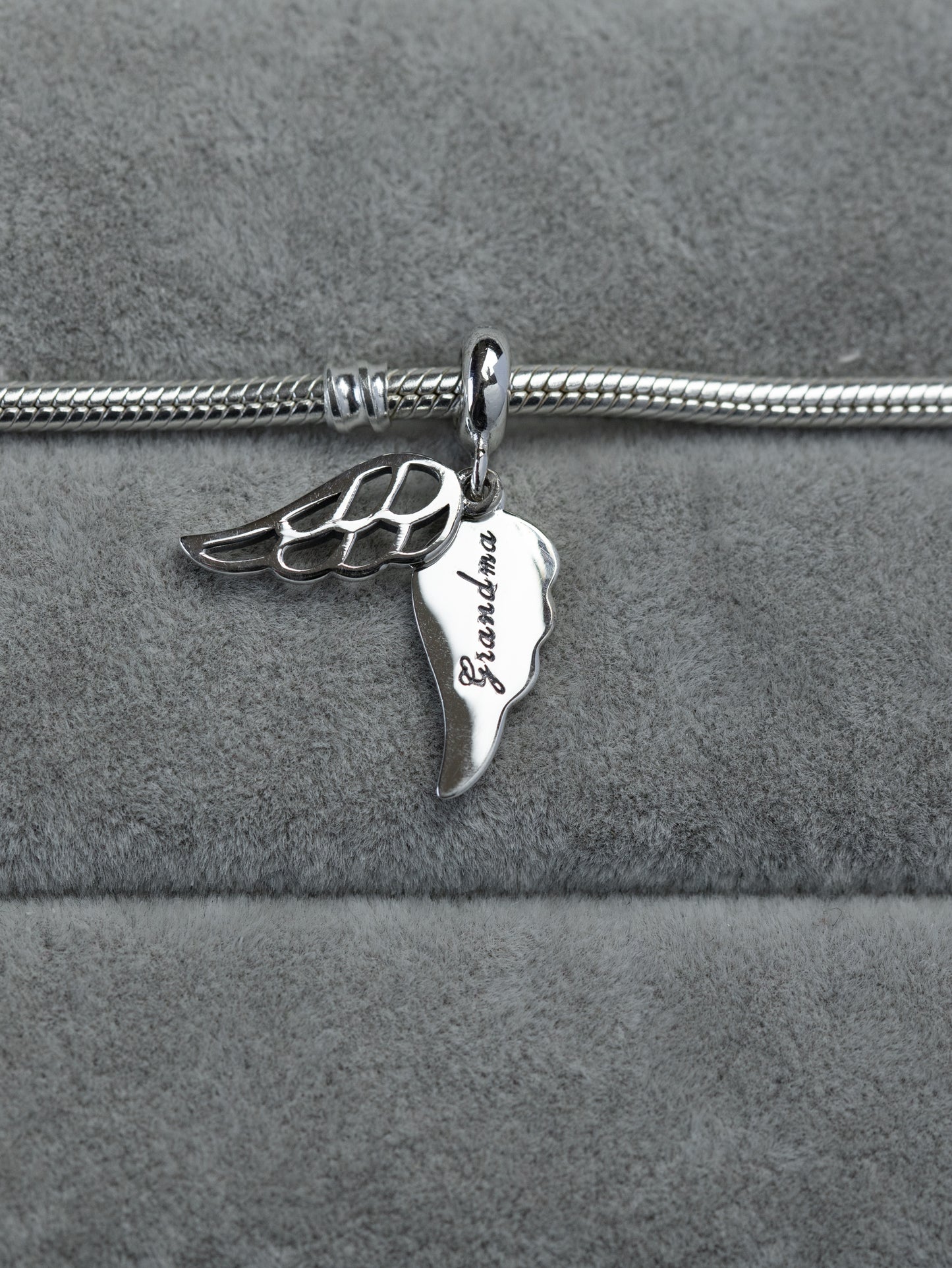 Charm Alas de Ángel Abuela